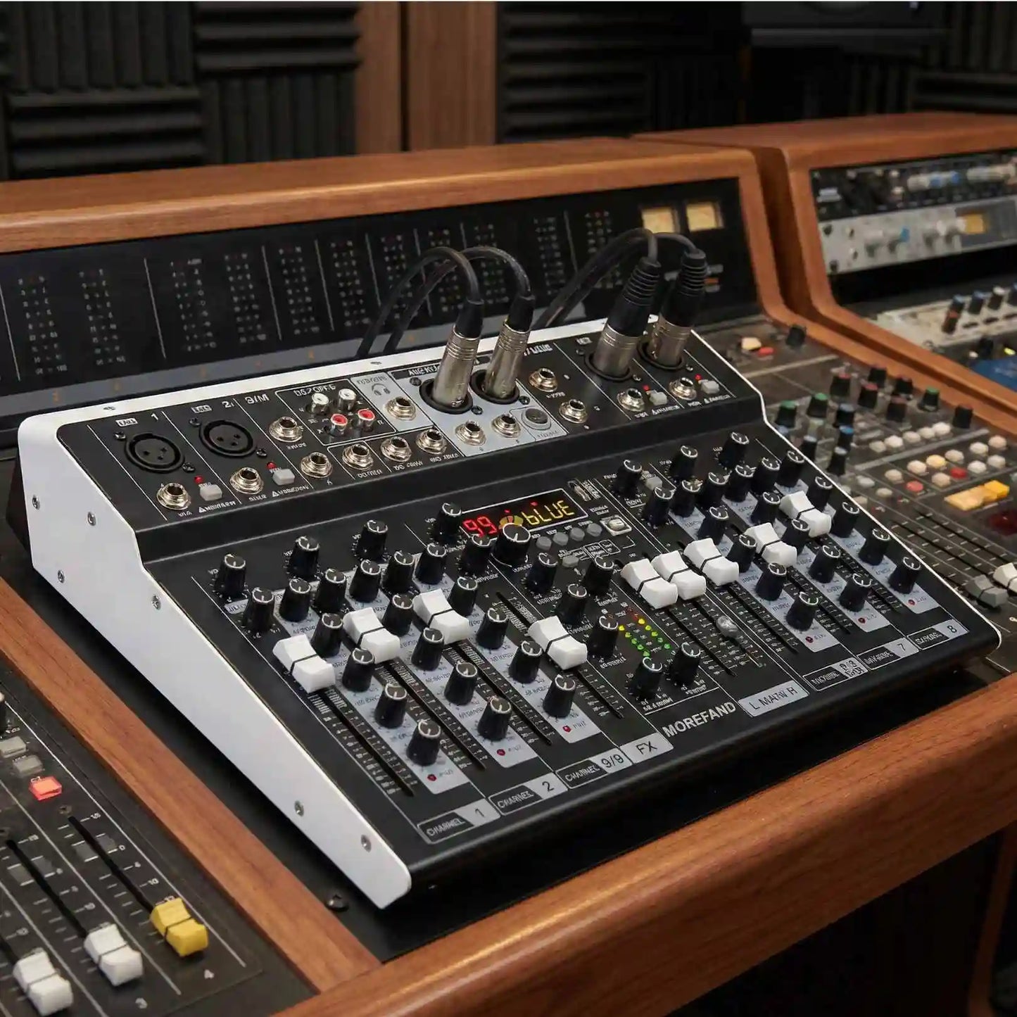 MEZCLADORA DE AUDIO DE 8 CANALES EDICION LIMITADA